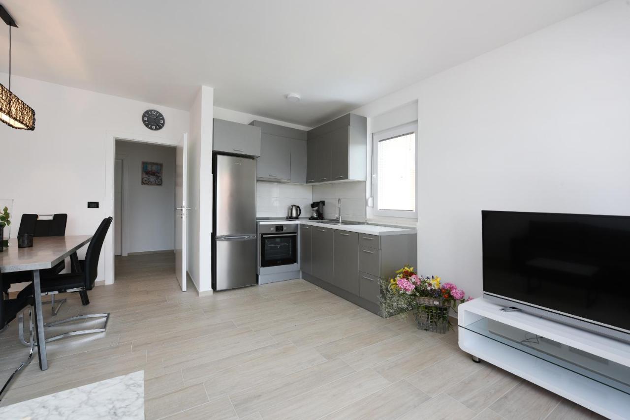 Apartment Matea Задар Экстерьер фото